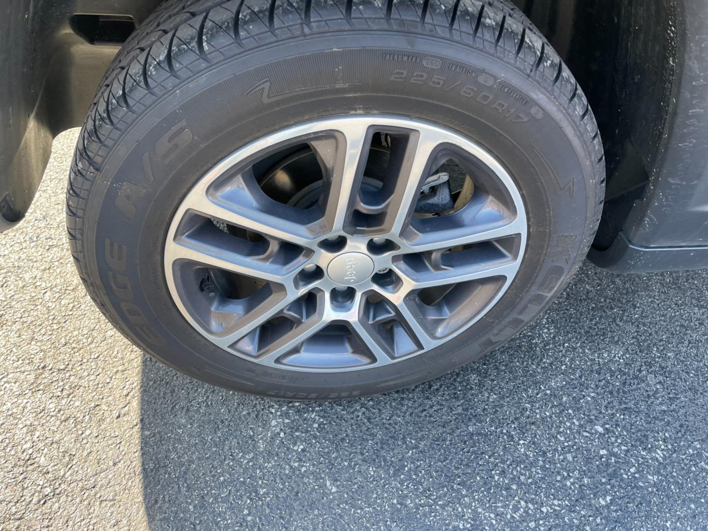 2017 Black /Black Jeep Compass Latitude 4WD (3C4NJDBB9HT) with an 2.4L I4 DOHC 16V engine, 9-Speed Automatic transmission, located at 11115 Chardon Rd. , Chardon, OH, 44024, (440) 214-9705, 41.580246, -81.241943 - This 2017 Jeep Compass Latitude 4WD is a capable and well-equipped compact SUV. It features a 2.4L I4 MultiAir engine paired with a 9-speed automatic transmission, delivering a smooth driving experience enhanced by Auto Start/Stop technology. Convenience features include push-button start, remote st - Photo#13